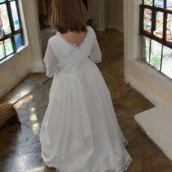 Girl White Dress| First Holy Communion| Flowergirl - Picture 3 of 4